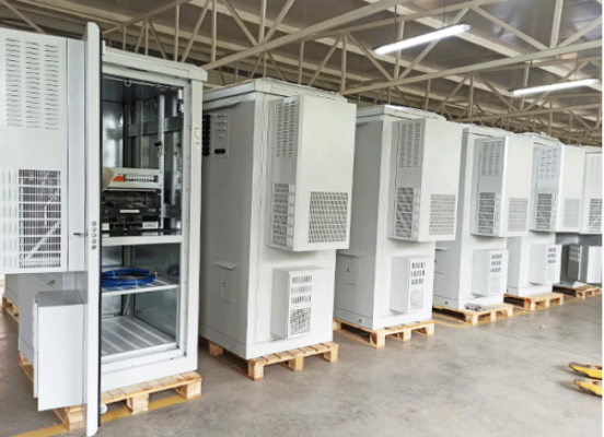 Tủ điện năng lượng mặt trời - Solar Panel
