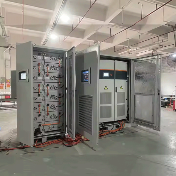 tủ điện năng lượng mặt trời