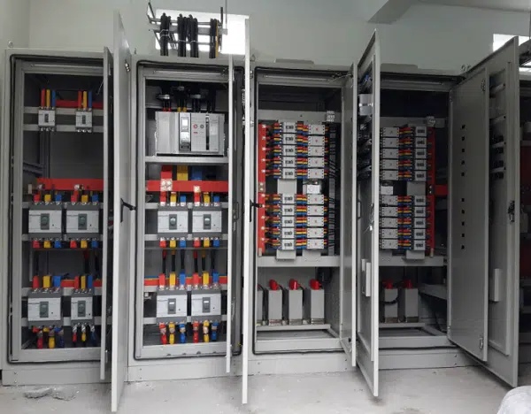 tủ điện phân phối DB