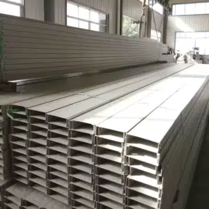 Máng Cáp Điện Uy Tùng: Giải Pháp Quản Lý Hệ Thống Điện An Toàn và Hiệu Quả
